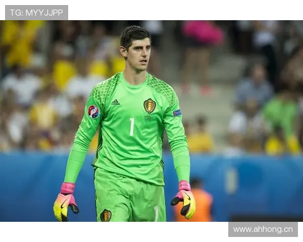 比利时库尔图瓦门将