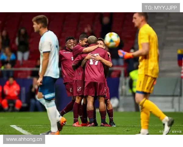 拉齐奥阵容老龄化问题逐步反映,球队本赛季表现稳定性面临考验 拉齐奥阵容老龄化问题逐步反映,球队本赛季表现稳定性面临考验