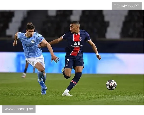 努涅斯与凯恩：全面中锋与冲击型前锋的战术角色对比分析